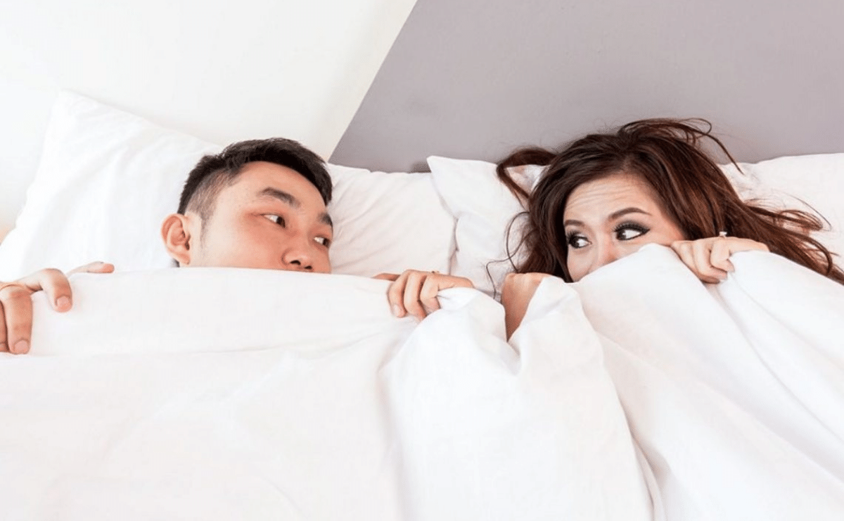 رابطه جنسی صبحگاهی زوجین در نور طبیعی صبح برای افزایش سلامت و صمیمیت